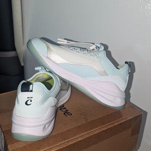 Clove Aeros Vapor Shoes / Mint Green / Sz 9